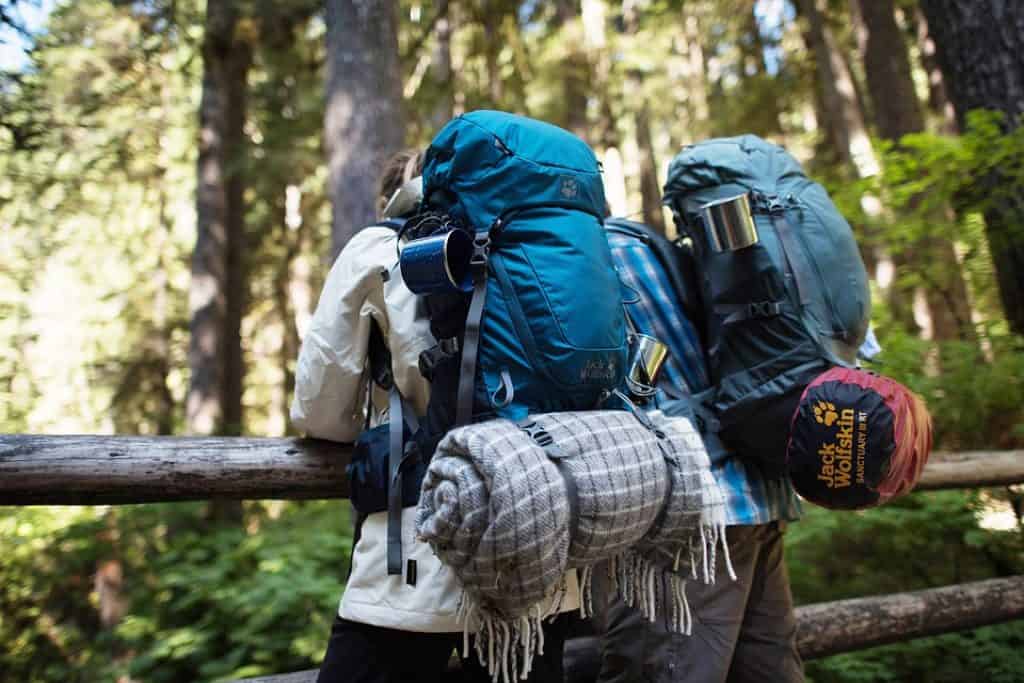 Backpacking items to take traveling