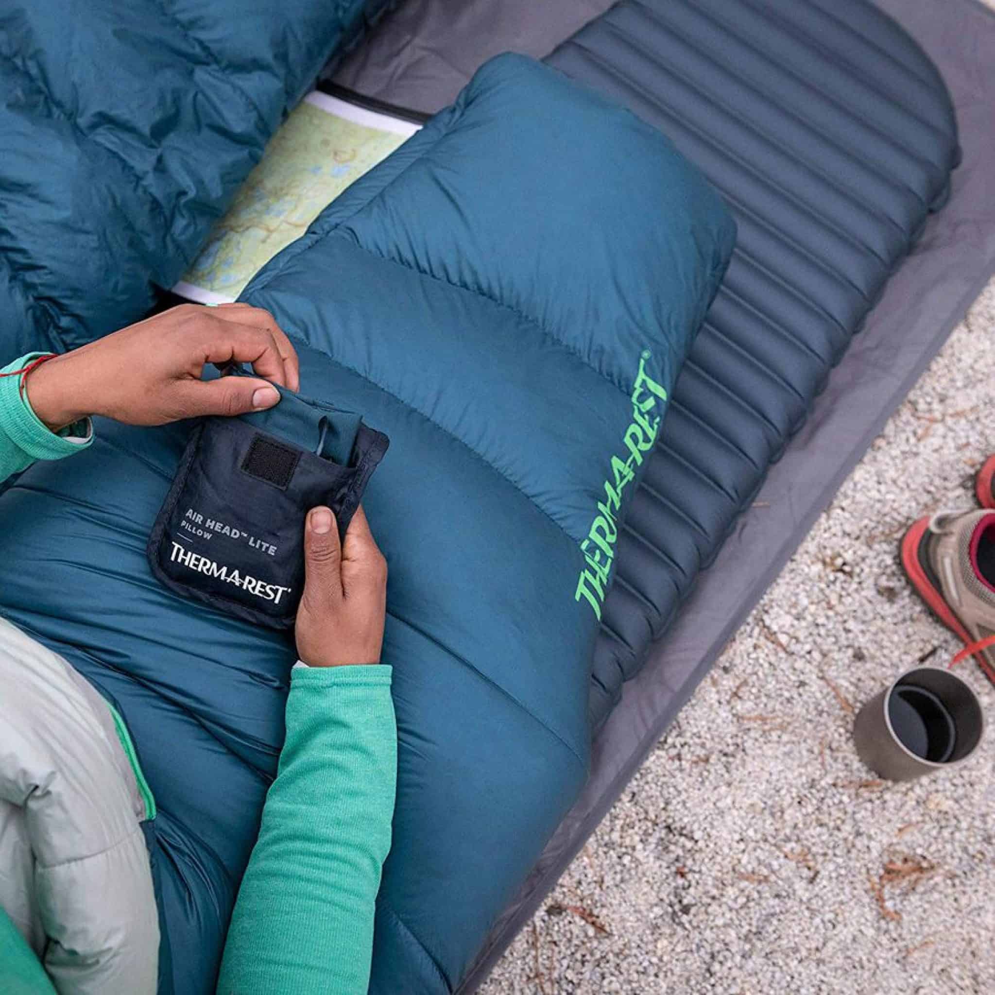 Thermarest Neoair Uberlite Review Lightest Inflatable Sleeping Pad