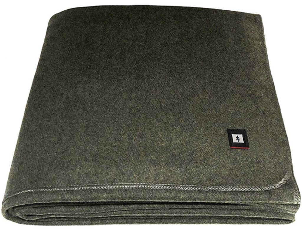 8 Best Wool Blankets For Camping 2023